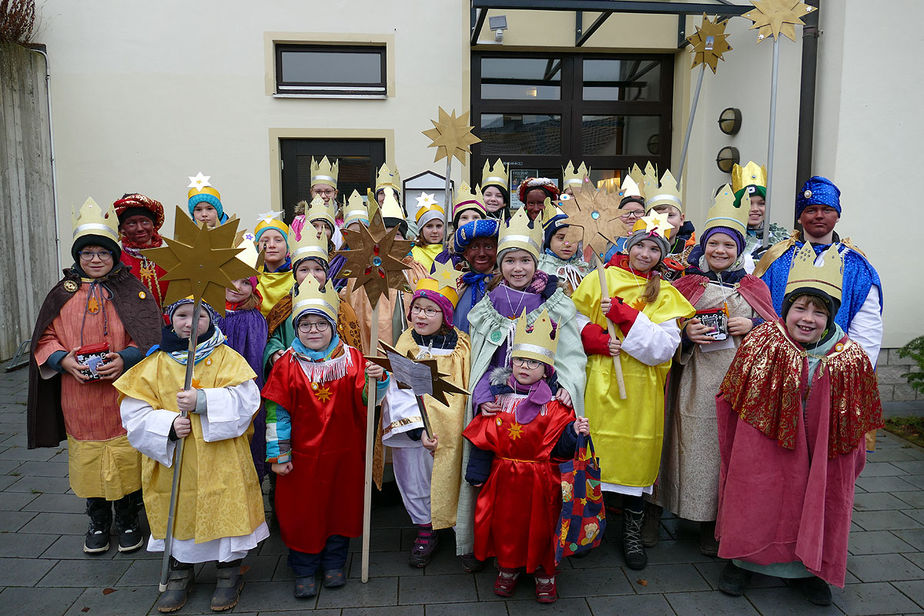 Dreikönigssingen der Sternsinger